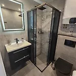 Slowik Debina 24